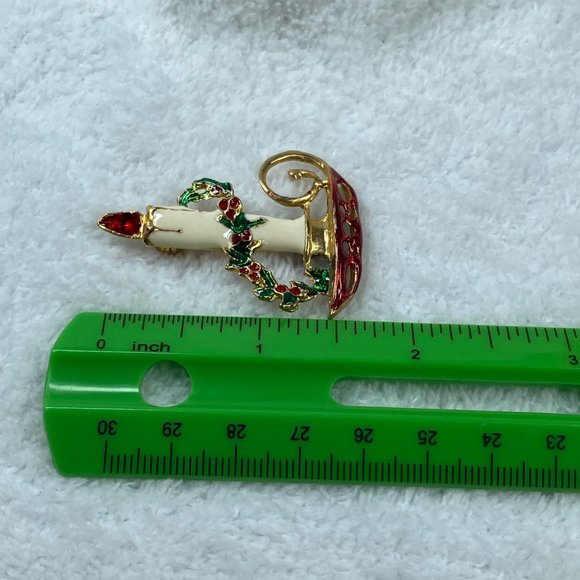 Candle Holder Holly Garland Christmas Pin Brooch Holiday Wear - Picture 9 of 10